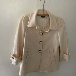 50s style JackieOnasis inspired jacket. Warm and fashionable